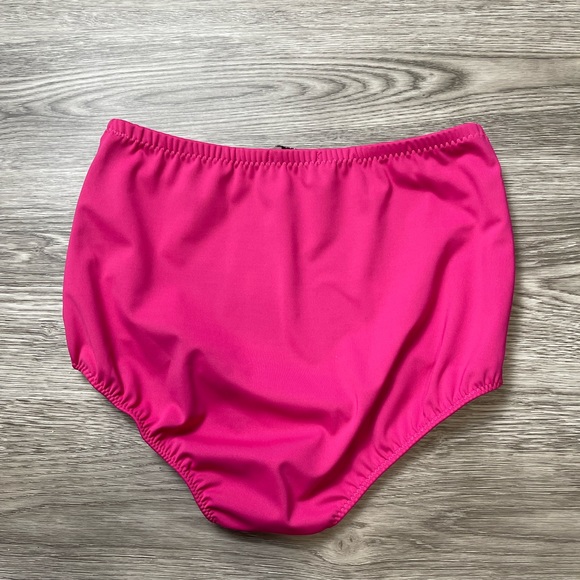 REBDOLLS Lily High Waist Swim Bottoms in Fuchsia Size 1X NWT - Picture 4 of 5